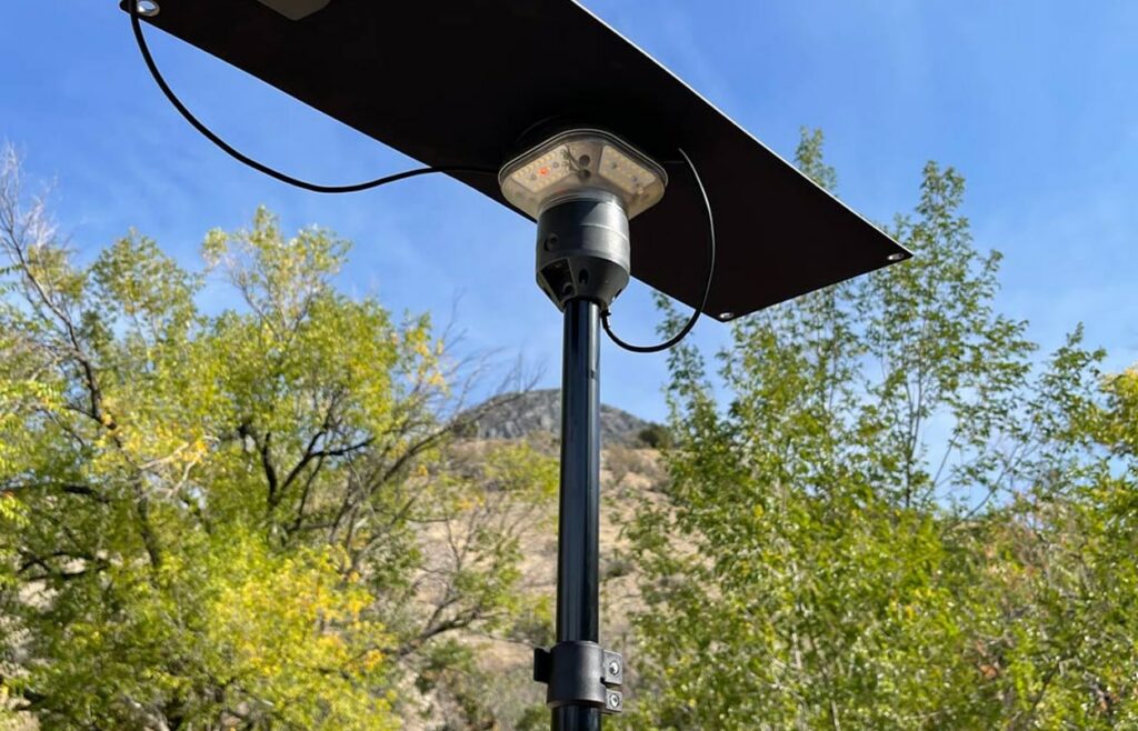 20 Watt Portable Solar Panel W/ Lightranger Receiver